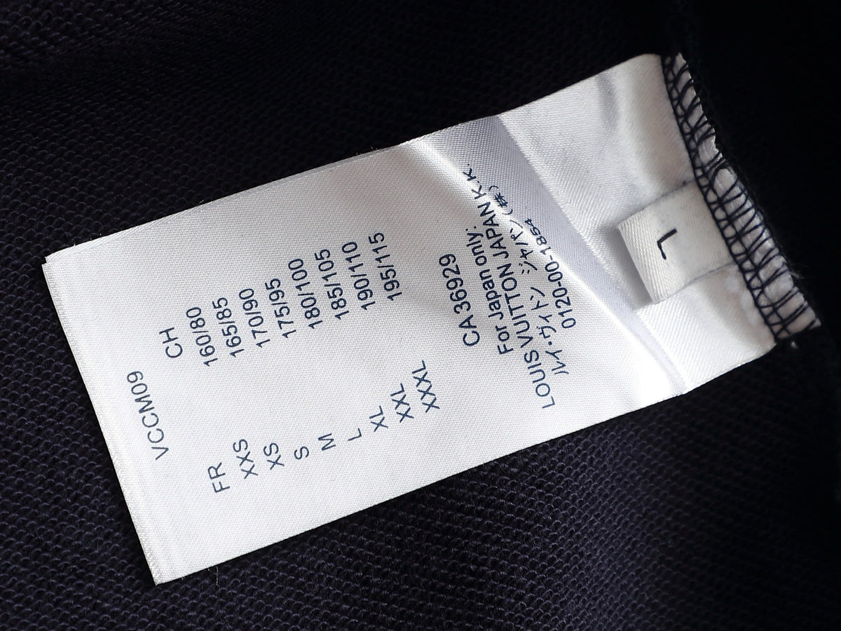 Classic Fit Hoodie-1143