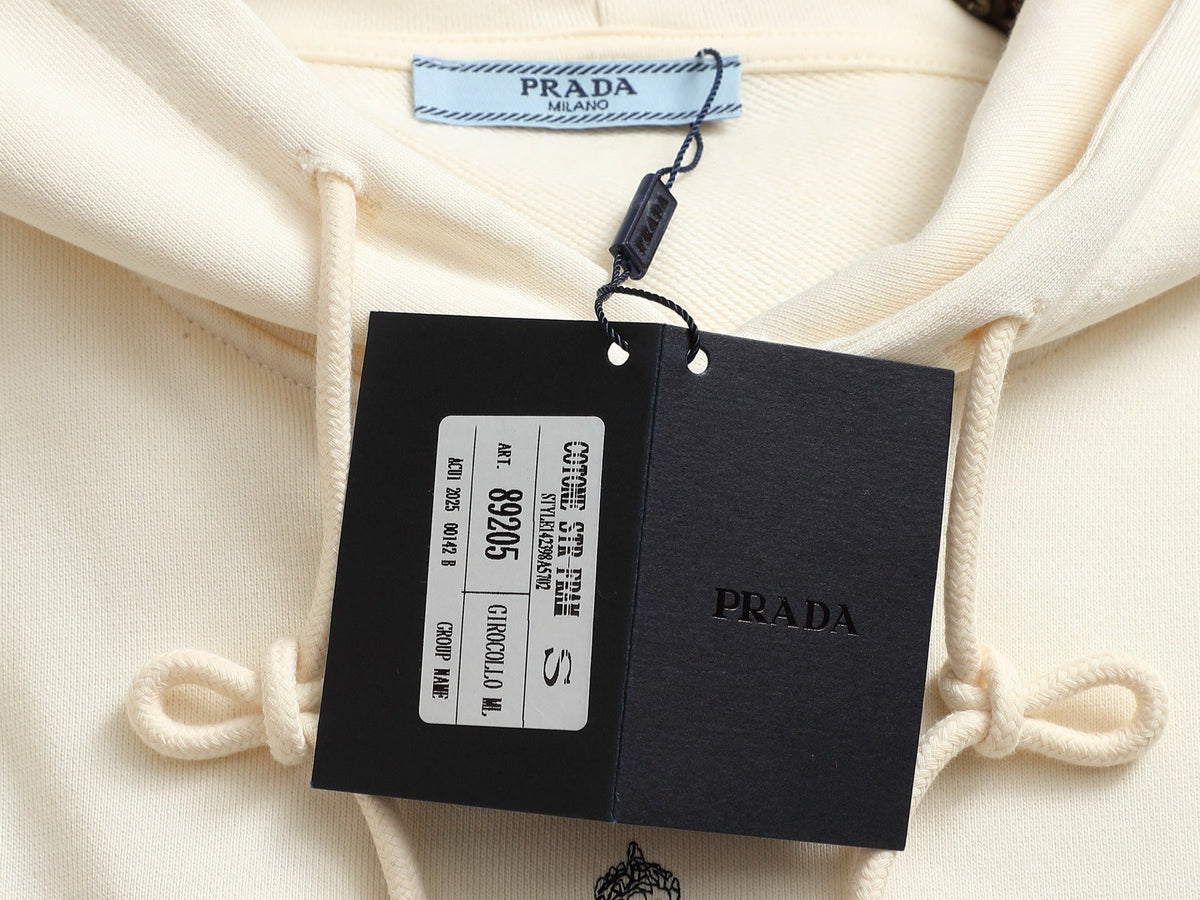 Classic Fit Hoodie-1144