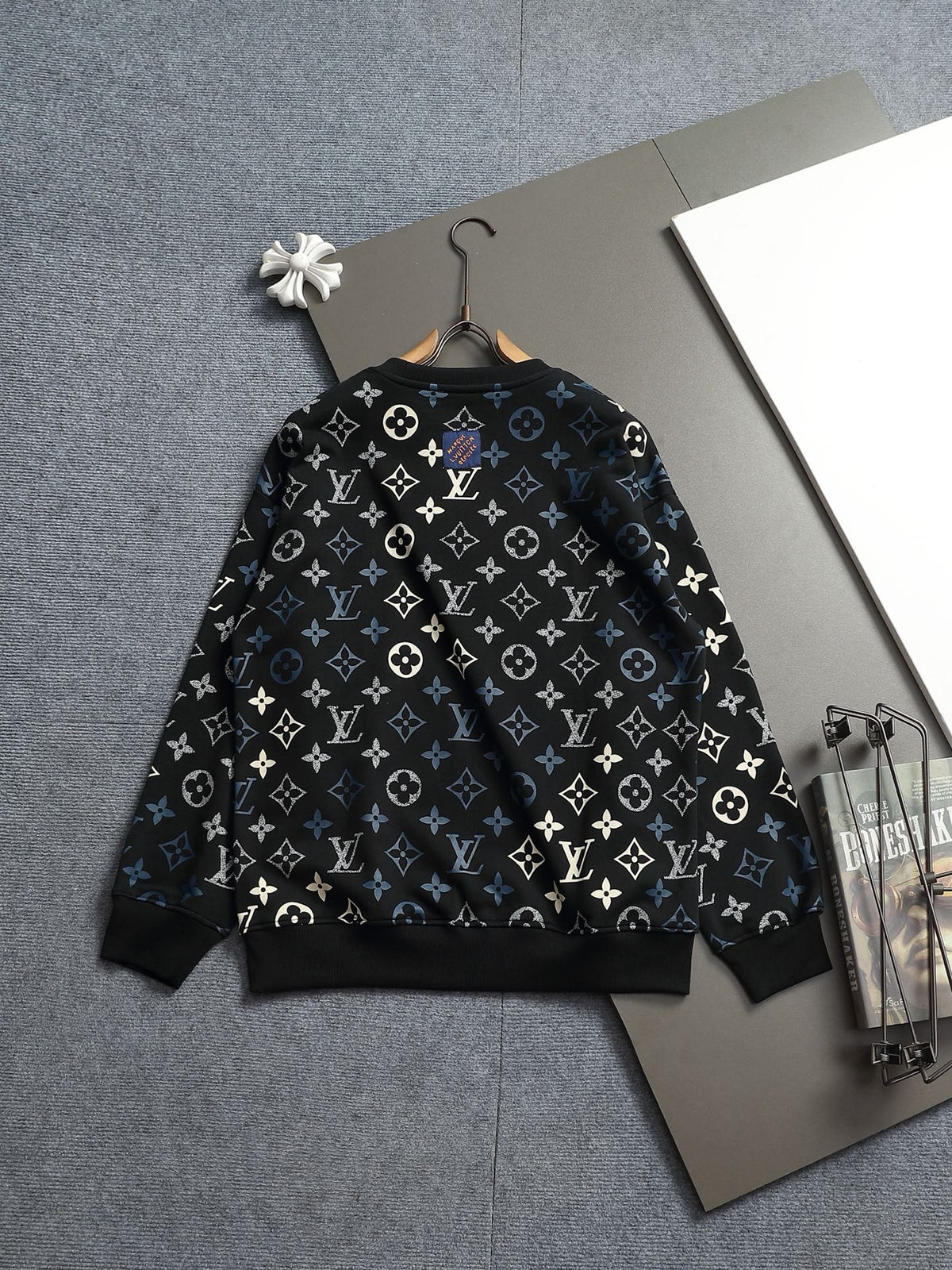 Classic Fashion Sweater-1499