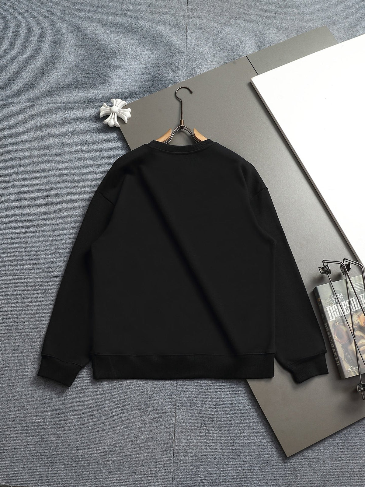 Classic Fashion Sweater-1470