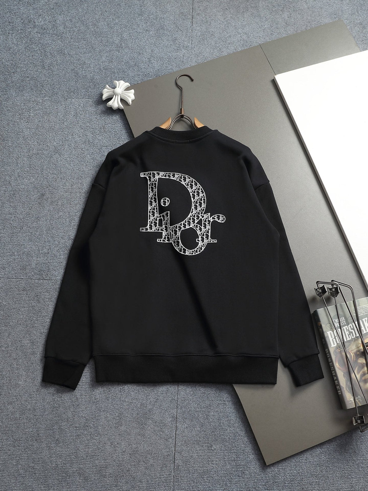 Classic Fashion Sweater-1488