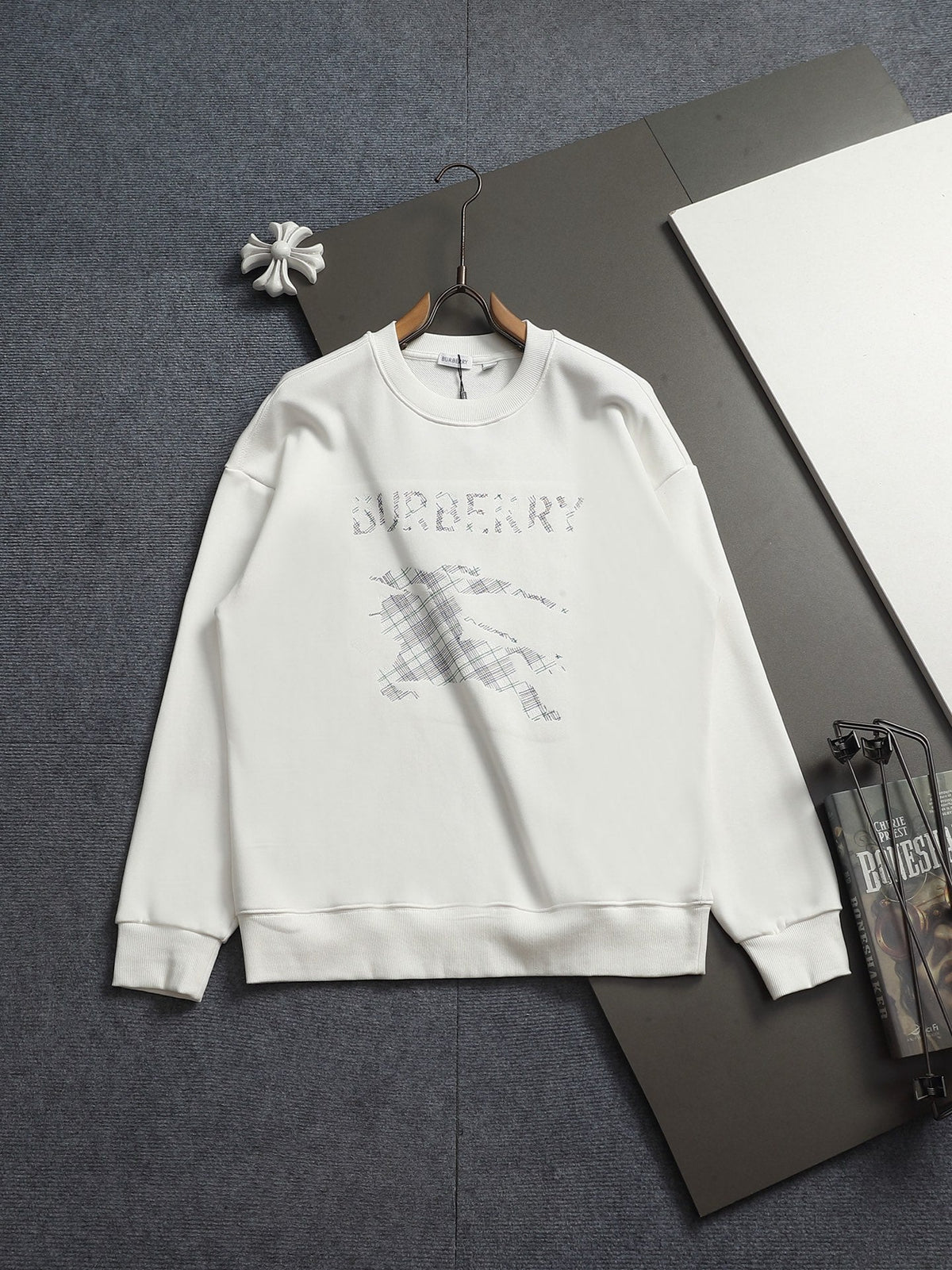 Classic Fashion Sweater-1491
