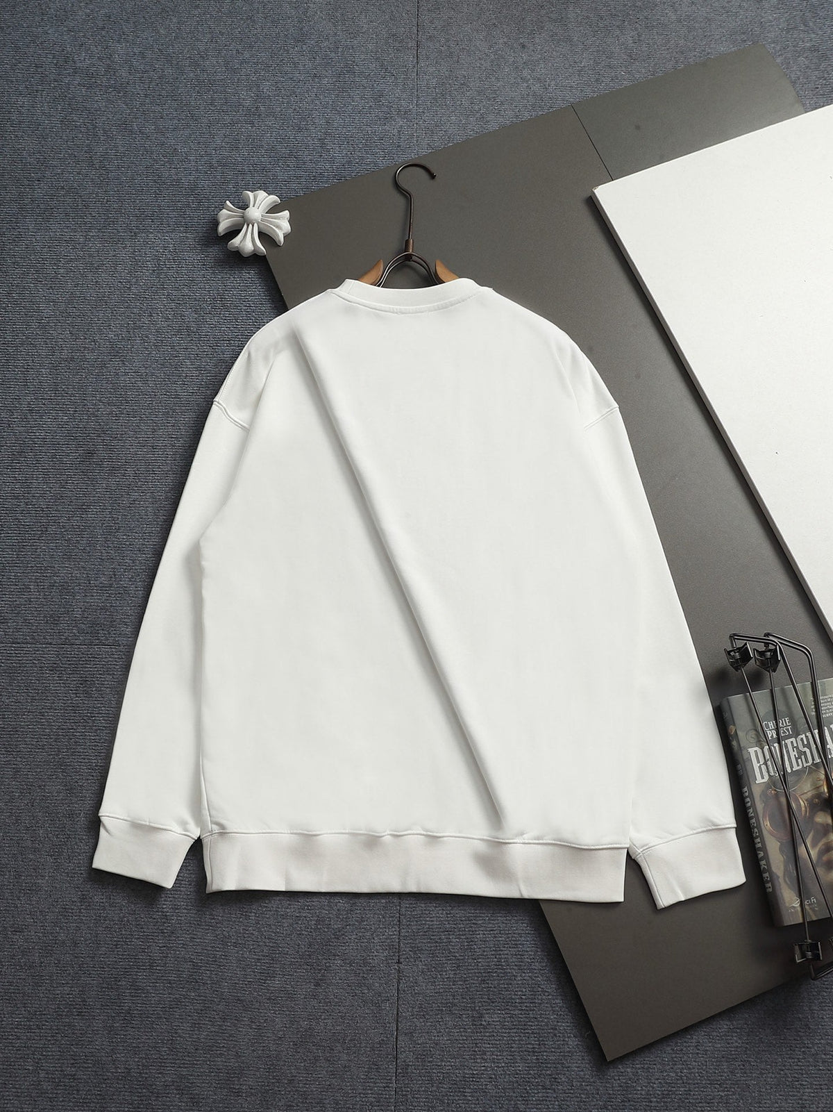 Classic Fashion Sweater-1490