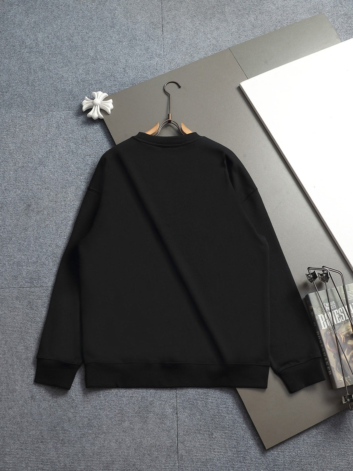 Classic Fashion Sweater-1490